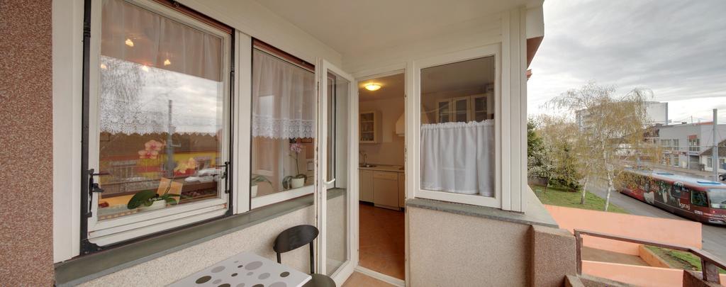Apartman Осиек Экстерьер фото